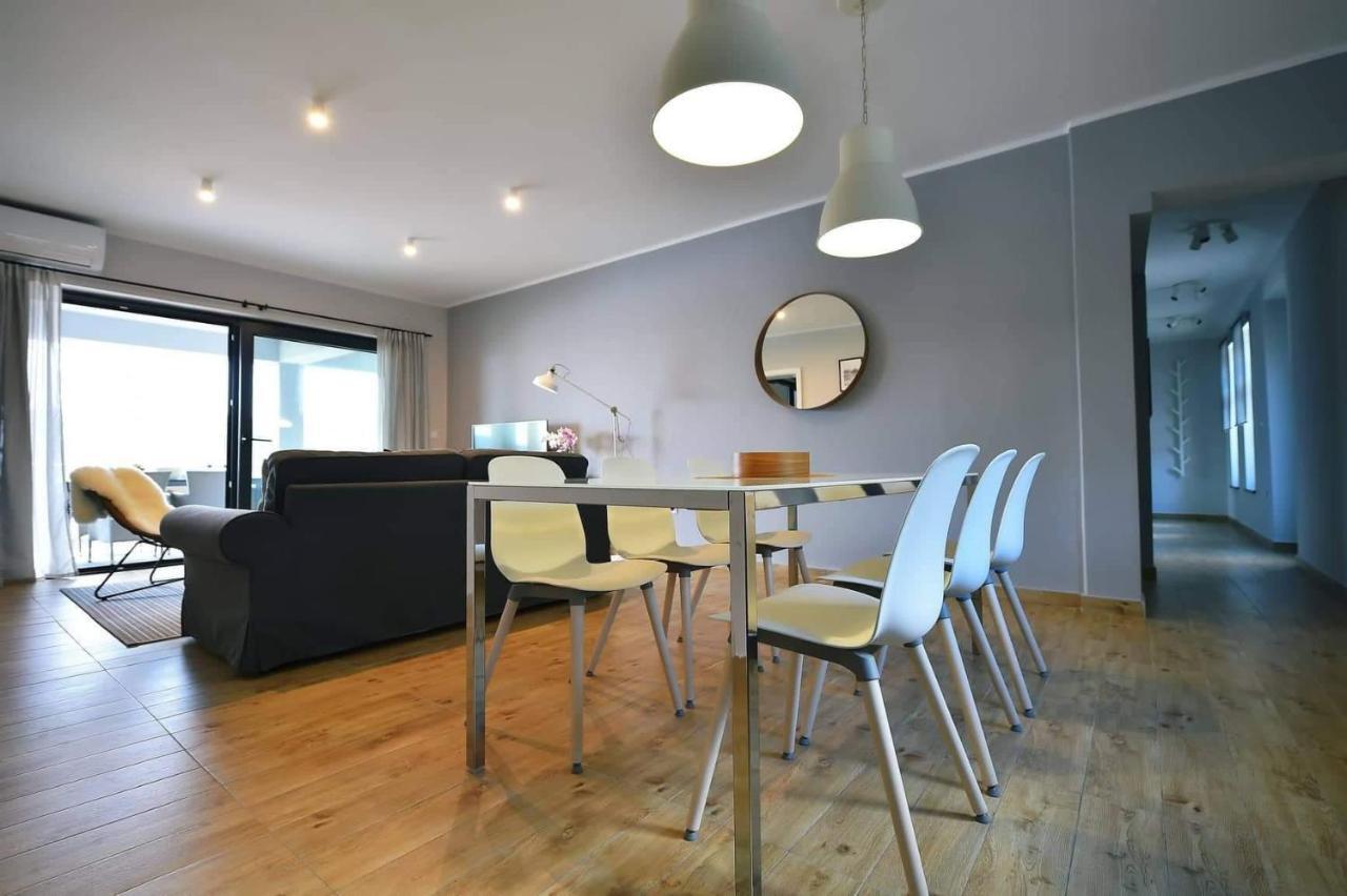 Vanilla I With Beautiful Seaview Apartment